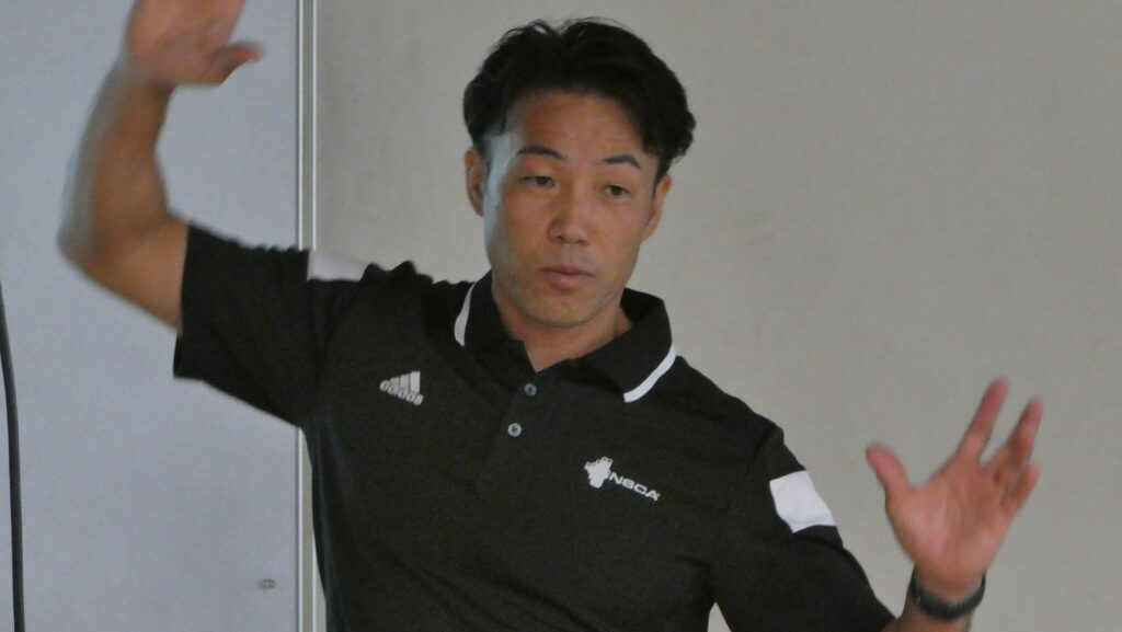 渡部真吉先生が実技しているシーン