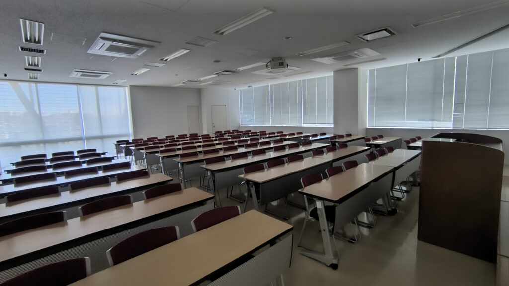 日本体育大学世田谷キャンパスの教室